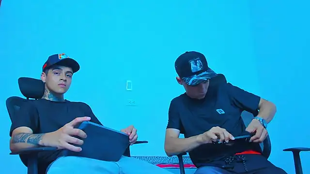 Thomas-Wil online show from March 2026 06:29:01 PM