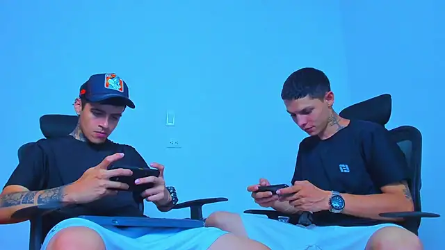 Thomas-Wil online show from April 2026 11:02:01 PM