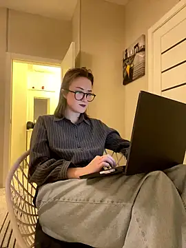 Persephone Kore online show from January 2026 05:37:01 PM