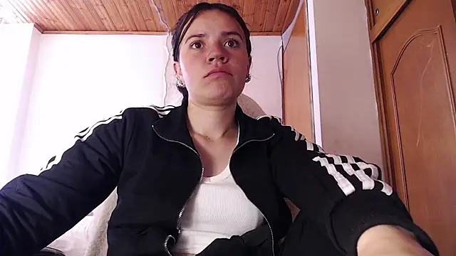 Snapshot of Shanel_Lozano chatting on February 2026 07:42:02 PM Shanel Lozano online show from February 2026 07:42:02 PM