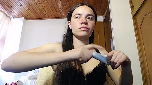 Snapshot of Shanel_Lozano chatting on March 2026 09:17:01 PM Shanel Lozano online show from March 2026 09:17:01 PM