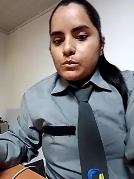 Isabel 3 online show from February 2026 12:53:01 AM