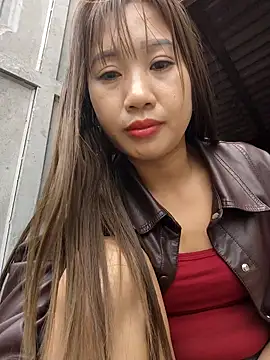 apple0011 online show from February 2026 04:00:01 AM