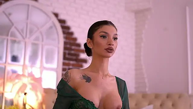 NyssaSky online show from April 2026 05:40:01 PM