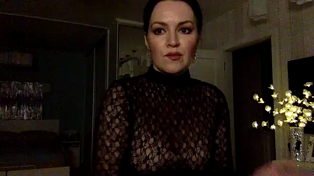 Ivoryne online show from March 2026 10:04:01 PM