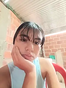 triana-hot18 online show from January 2026 12:21:01 PM