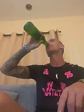 sexytony82 online show from February 2026 12:26:01 PM