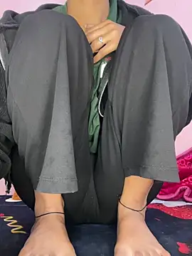 Snapshot of paribaby09 chatting on February 2026 10:11:01 PM paribaby09 online show from February 2026 10:11:01 PM