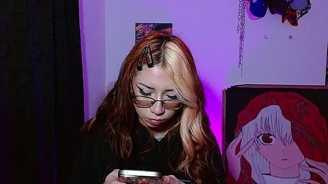 kittymiauu444 online show from April 2026 05:19:01 AM