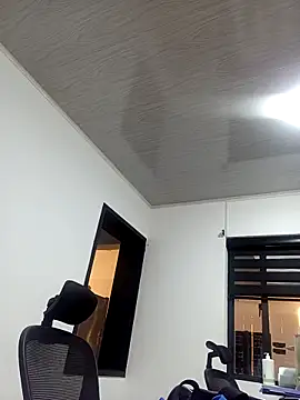 Dante Knox online show from March 2026 11:39:02 AM