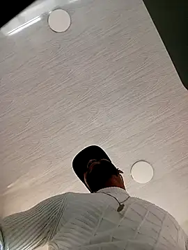 Dante Knox online show from April 2026 04:38:01 PM