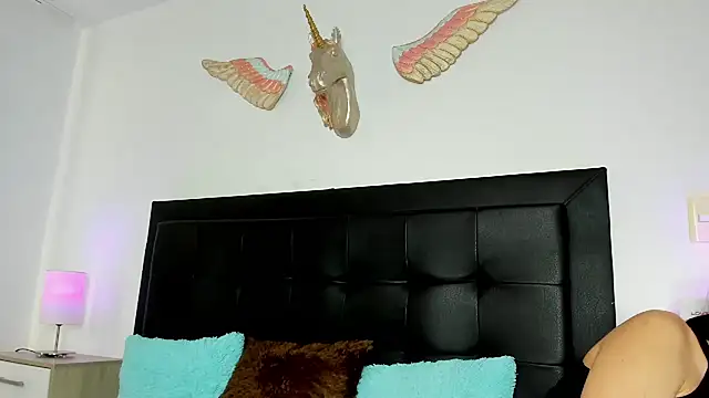 Natalye 23 online show from April 2026 06:13:02 PM