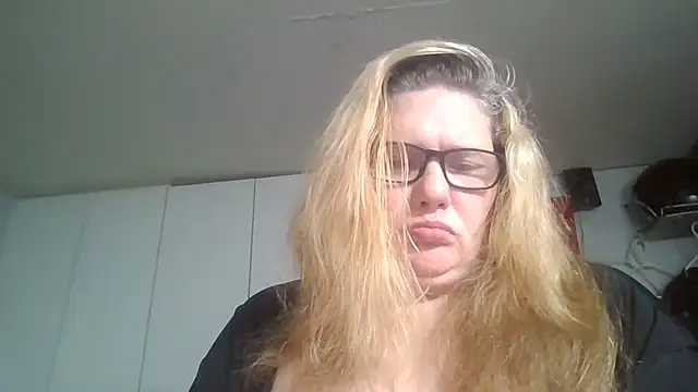 sexualsadie18 online show from January 2026 08:03:02 PM