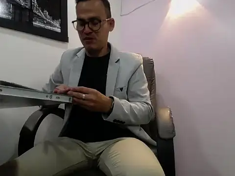 Snapshot of Oswalldo__ chatting on February 2026 11:39:01 AM Oswalldo online show from February 2026 11:39:01 AM