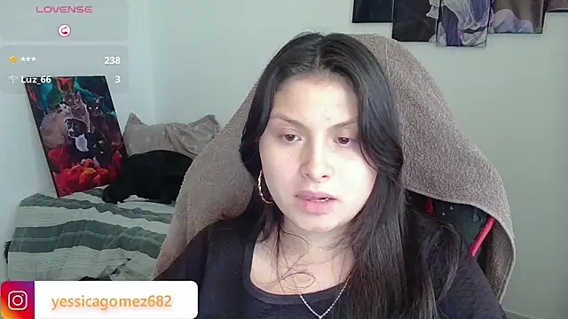 Snapshot of yessica_gomez01 chatting on February 2026 10:39:02 PM yessica gomez01 online show from February 2026 10:39:02 PM