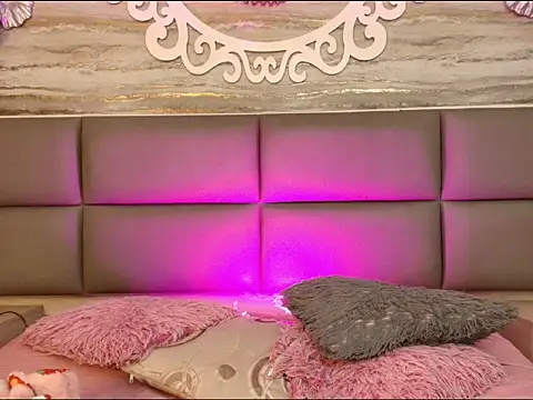 Little Mayy online show from February 2026 12:55:01 PM