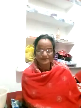 kiiuu sexe online show from February 2026 12:18:02 AM