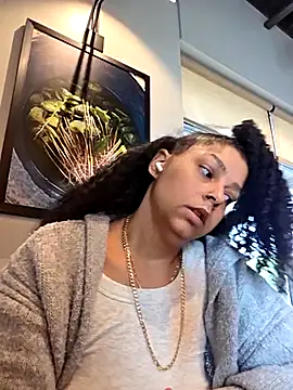 tastesosweet online show from April 2026 06:02:01 PM