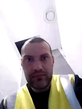 pacakiraly21 online show from April 2026 08:28:02 AM