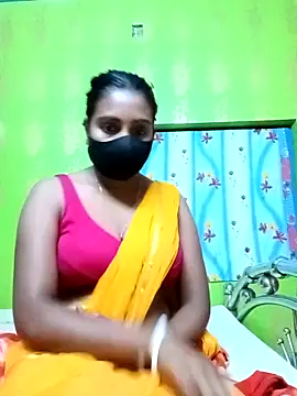 Snapshot of arushi_bb chatting on January 2026 06:57:02 PM arushi bb online show from January 2026 06:57:02 PM