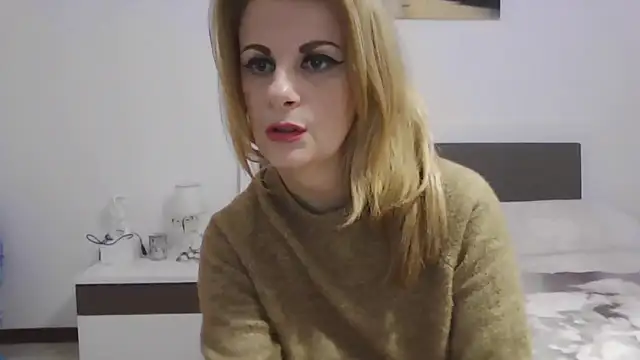 Snapshot of Clara1986 chatting on February 2026 03:27:02 PM Clara1986 online show from February 2026 03:27:02 PM