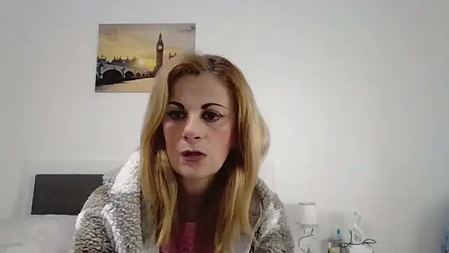 Snapshot of Clara1986 chatting on March 2026 03:19:02 PM Clara1986 online show from March 2026 03:19:02 PM