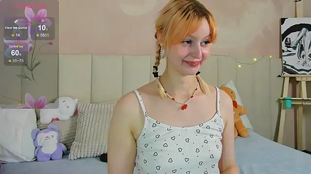 Snapshot of AdeleSilvy chatting on July 2026 01:41:02 AM AdeleSilvy online show from July 2026 01:41:02 AM