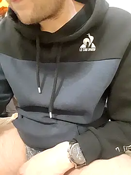 80julien online show from February 2026 12:30:02 AM