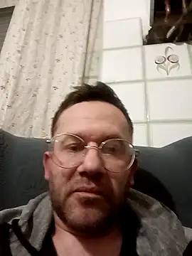 bacond84 online show from January 2026 08:43:01 PM