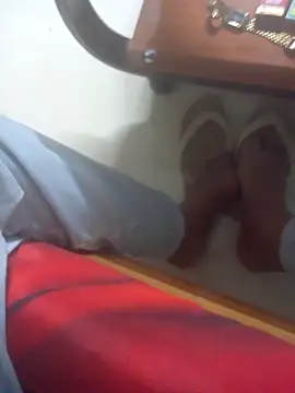 Snapshot of deshi9inch9 chatting on February 2026 08:06:01 PM deshi9inch9 online show from February 2026 08:06:01 PM