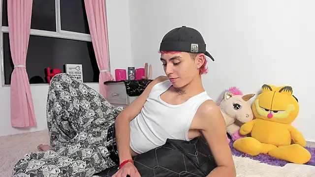 Maiky Cooper01 online show from February 2026 12:42:02 AM