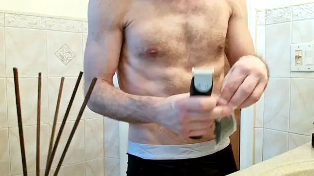 Snapshot of FrankieFuckMe chatting on February 2026 01:58:02 PM FrankieFuckMe online show from February 2026 01:58:02 PM