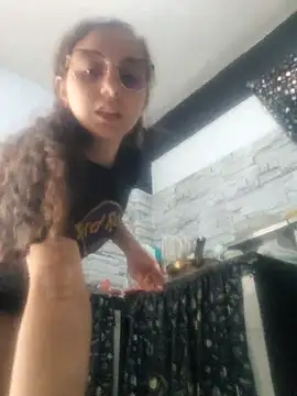 Snapshot of racheldepp_ chatting on February 2026 02:22:02 PM racheldepp online show from February 2026 02:22:02 PM