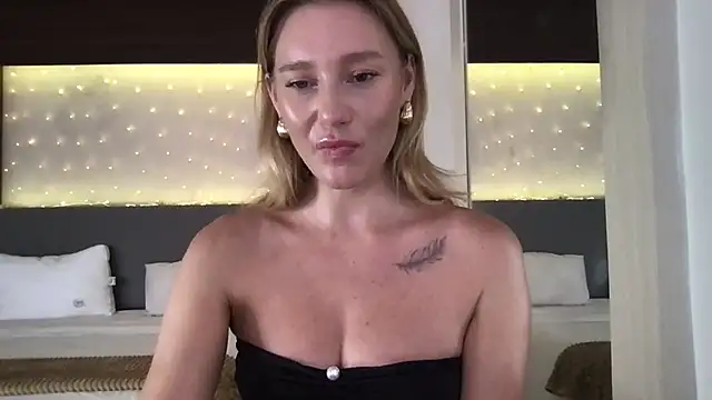 Stella muse online show from March 2026 04:59:02 AM