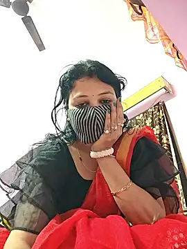 Snapshot of Priyaji7575 chatting on February 2026 06:07:01 AM Priyaji7575 online show from February 2026 06:07:01 AM