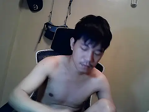 asian guy67 online show from April 2026 12:36:02 AM