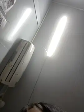 Snapshot of Bebun chatting on February 2026 04:21:02 AM Bebun online show from February 2026 04:21:02 AM