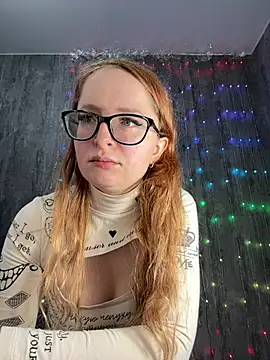 coy girl  online show from February 2026 12:19:01 PM