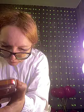 coy girl  online show from February 2026 11:17:01 AM