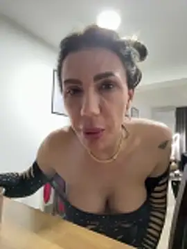 Missolevelvet online show from February 2026 08:28:01 PM