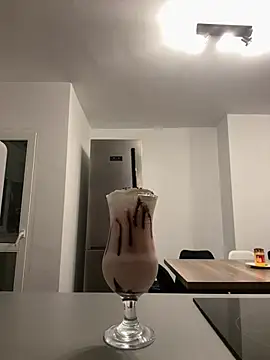 Missolevelvet online show from April 2026 06:24:02 PM