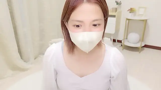 Snapshot of UMIumi- chatting on April 2026 09:48:02 AM UMIumi- online show from April 2026 09:48:02 AM