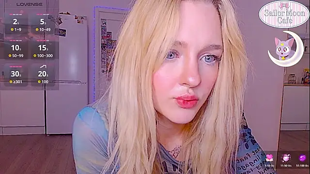 sailormoon666  online show from March 2026 11:33:01 PM