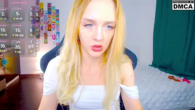 Snapshot of sailormoon666_ chatting on July 2026 10:09:01 PM sailormoon666 online show from July 2026 10:09:01 PM