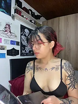 Snapshot of neo_vampy chatting on February 2026 10:41:02 PM neo vampy online show from February 2026 10:41:02 PM