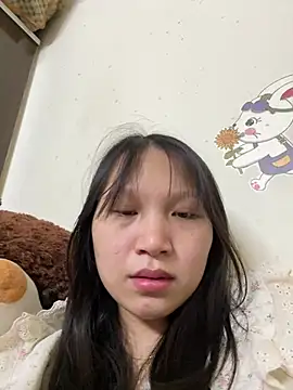 Snapshot of Charlotte-ee chatting on March 2026 01:19:01 AM Charlotte-ee online show from March 2026 01:19:01 AM