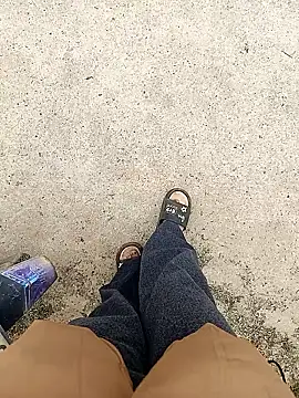 -Likin- online show from January 2026 09:04:02 AM