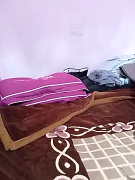 Phoebe-e online show from March 2026 11:33:01 PM