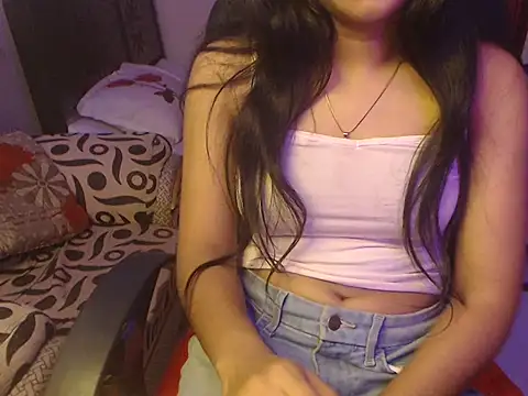 SobnamHot online show from February 2026 12:37:01 PM