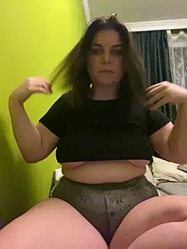 Snapshot of ShappireJoy chatting on February 2026 10:47:02 PM ShappireJoy online show from February 2026 10:47:02 PM